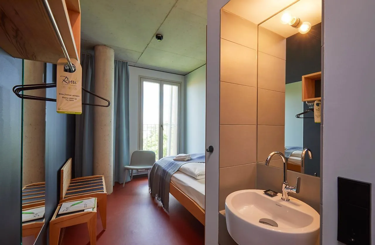 ***  Hotel Rossi Berlin Almanya